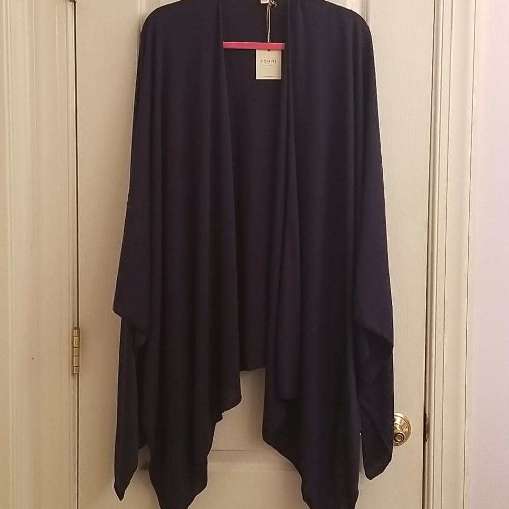 NWT Donni Shawl/ Cape/ Poncho